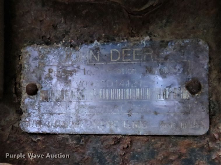 image for item GI9032 1993 John Deere 955 HFWD tractor