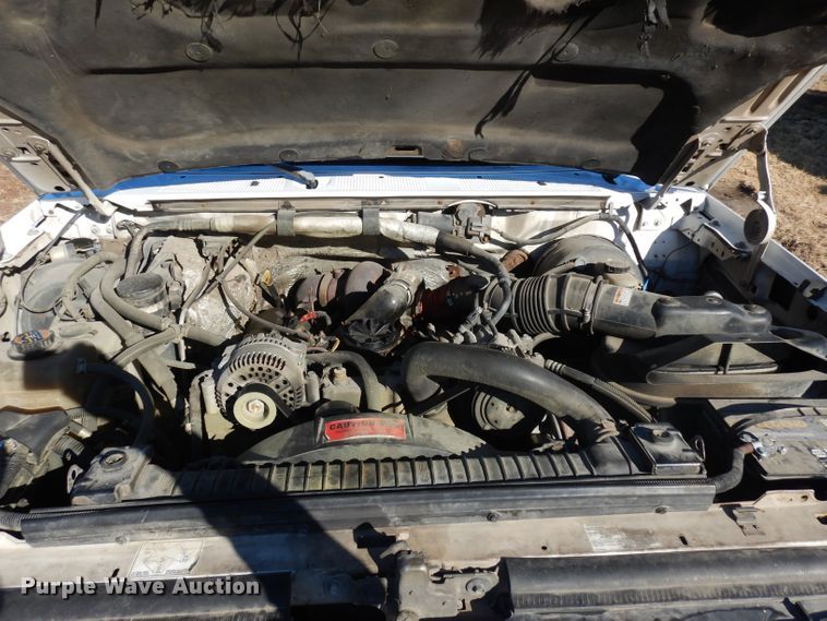 image for item GJ9085 1997 Ford F250 SuperCab pickup truck