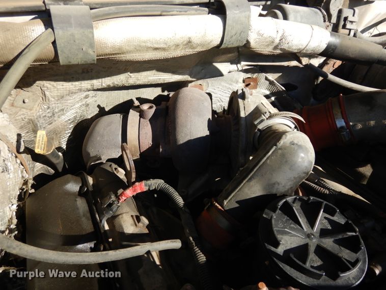 image for item GJ9085 1997 Ford F250 SuperCab pickup truck