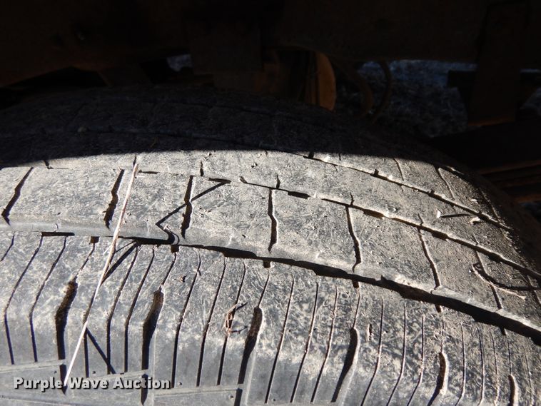 image for item GJ9085 1997 Ford F250 SuperCab pickup truck