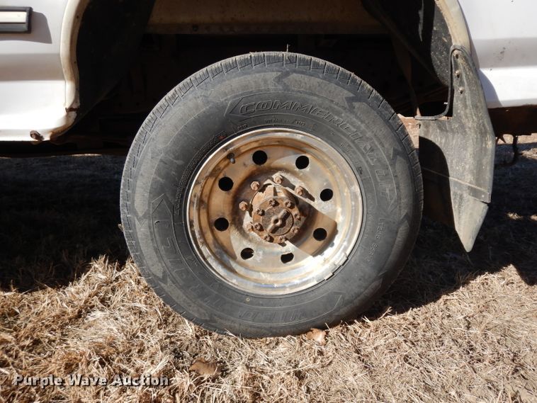 image for item GJ9085 1997 Ford F250 SuperCab pickup truck