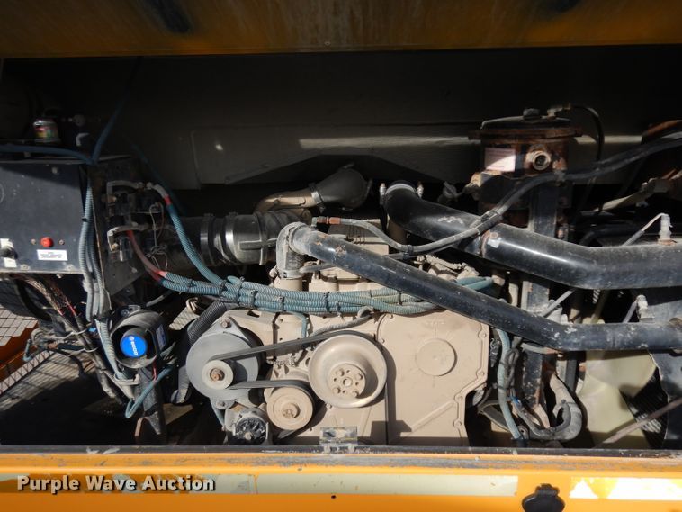 image for item GJ9154 1999 Thomas Built Saf-T-Liner ER school bus