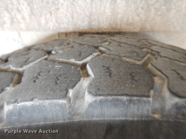 image for item GJ9154 1999 Thomas Built Saf-T-Liner ER school bus