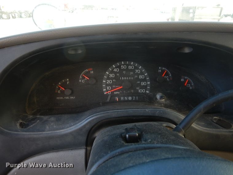 image for item GJ9155 2002 Ford E450 school bus