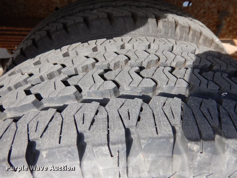 image for item GJ9155 2002 Ford E450 school bus