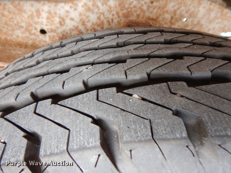 image for item GJ9155 2002 Ford E450 school bus