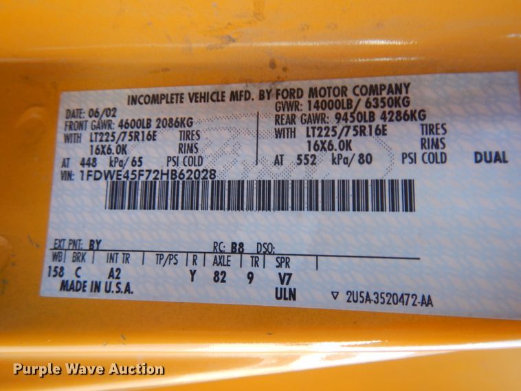 image for item GJ9155 2002 Ford E450 school bus