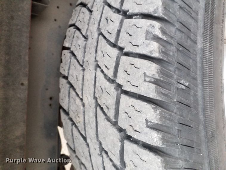 image for item GJ9164 1999 Dodge Ram 2500 Quad Cab pickup truck