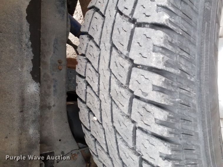 image for item GJ9164 1999 Dodge Ram 2500 Quad Cab pickup truck