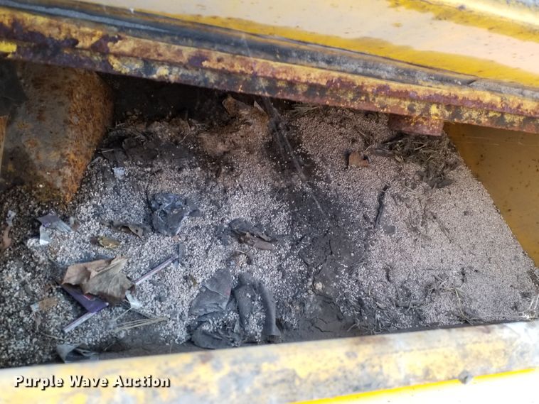 image for item GJ9178 1980 Power Boss SW88 sweeper