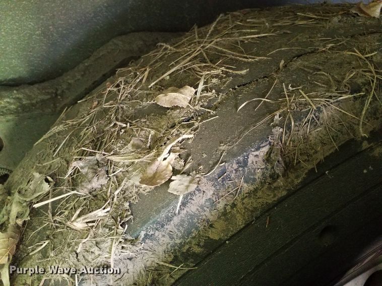 image for item GJ9186 2001 Gillig transit bus