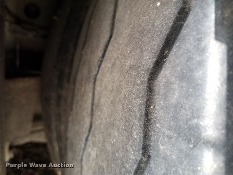 image for item GJ9187 2001 Gillig transit bus