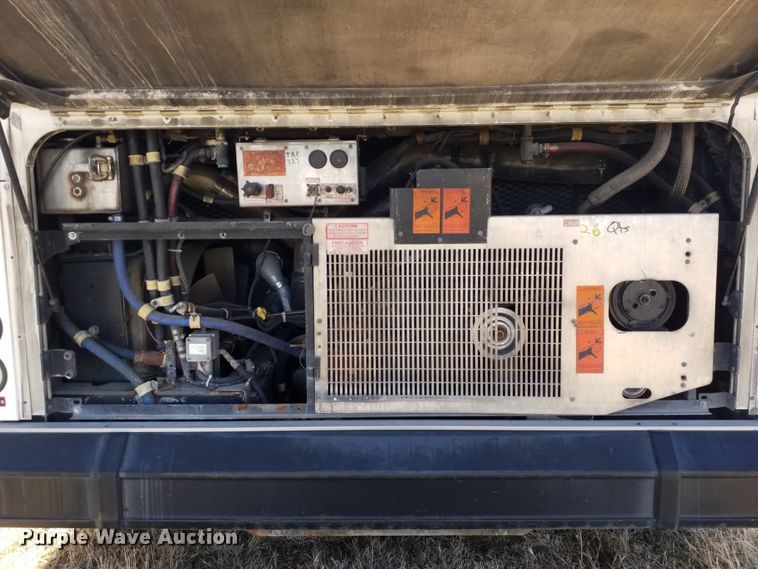 image for item GJ9188 2001 Gillig transit bus