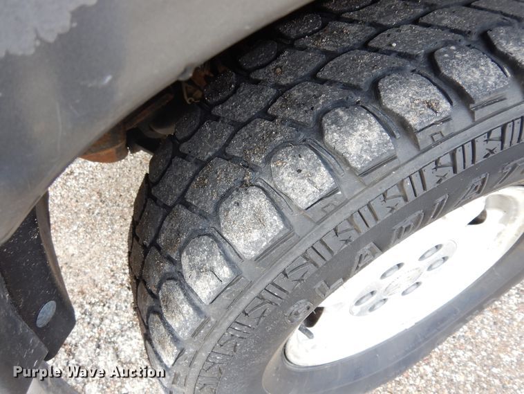 image for item H1212 1999 Chevrolet Silverado 1500 Ext. Cab pickup truck