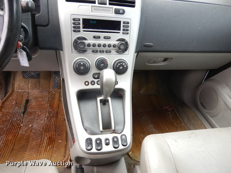 image for item H1213 2006 Chevrolet Equinox SUV