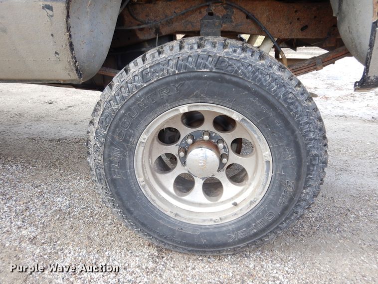 image for item H1214 1999 Ford F250 Super Duty Crew Cab pickup truck