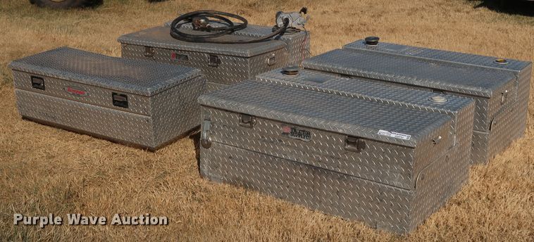 image for item H1220 (4) Delta Consolidated fuel tank/toolboxes