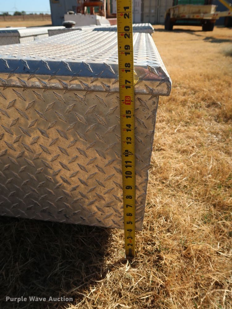 image for item H1220 (4) Delta Consolidated fuel tank/toolboxes