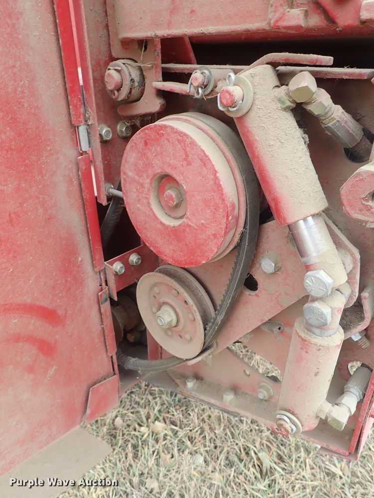 image for item DB7502 Case 8465 round baler