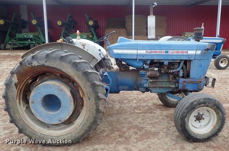 image for item DB7510 Ford 5000 tractor