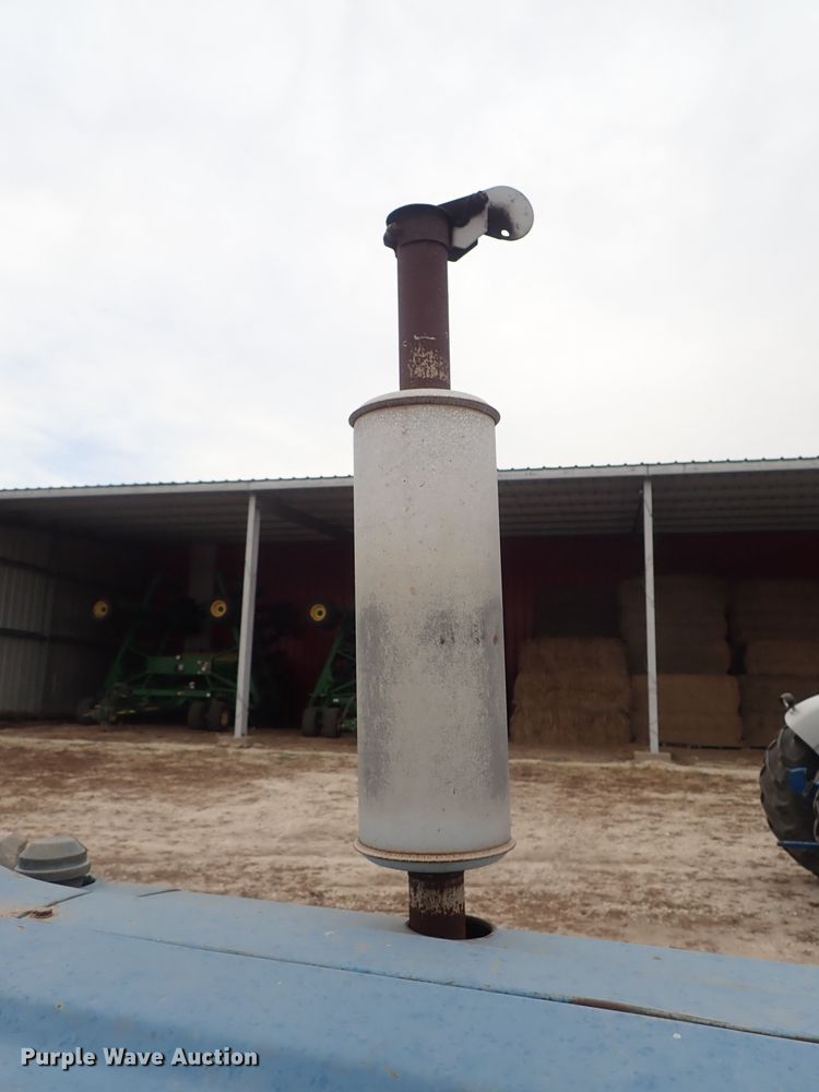 image for item DB7510 Ford 5000 tractor