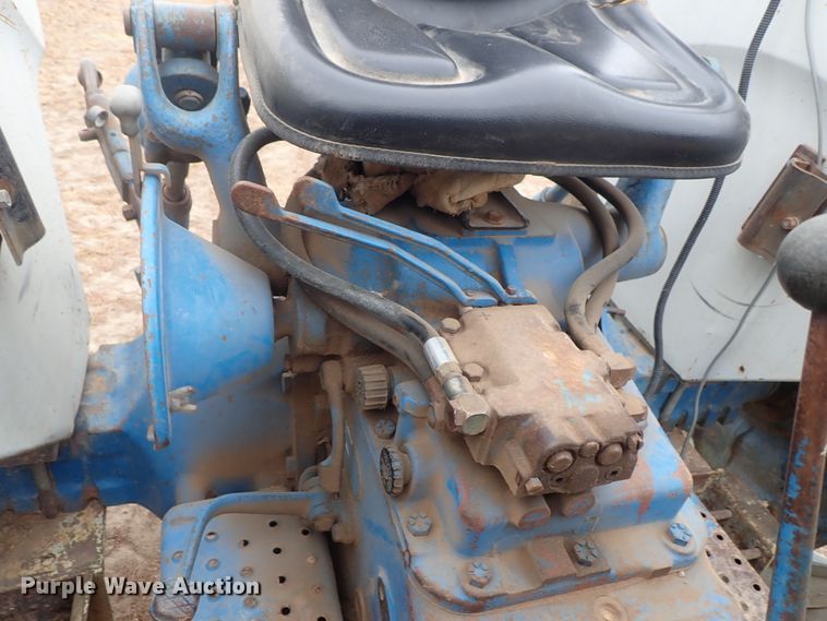 image for item DB7510 Ford 5000 tractor