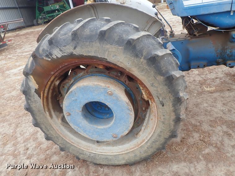 image for item DB7510 Ford 5000 tractor