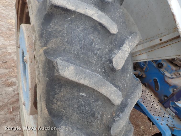 image for item DB7510 Ford 5000 tractor