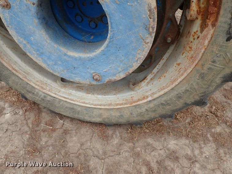 image for item DB7510 Ford 5000 tractor