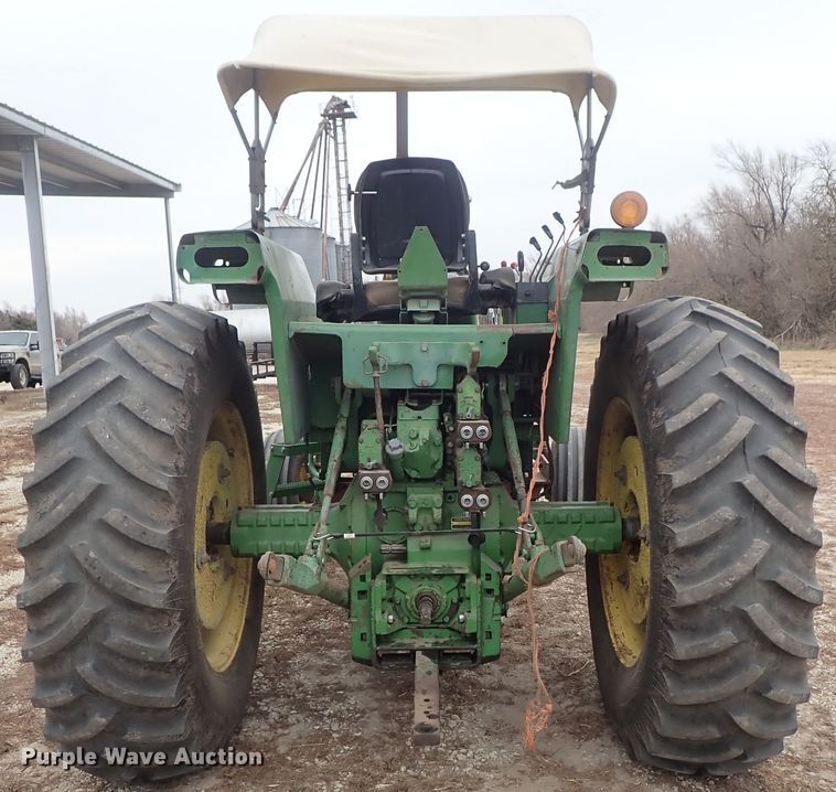 image for item DB7513 John Deere 4240 tractor