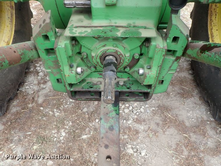 image for item DB7513 John Deere 4240 tractor