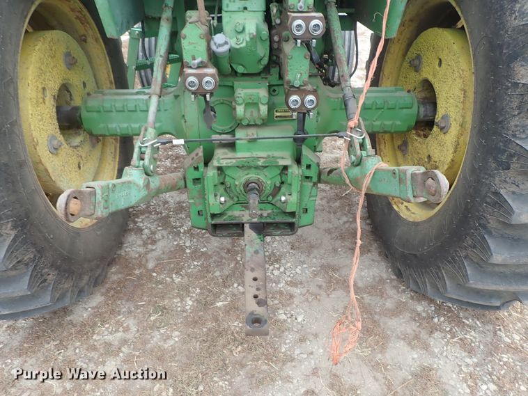 image for item DB7513 John Deere 4240 tractor