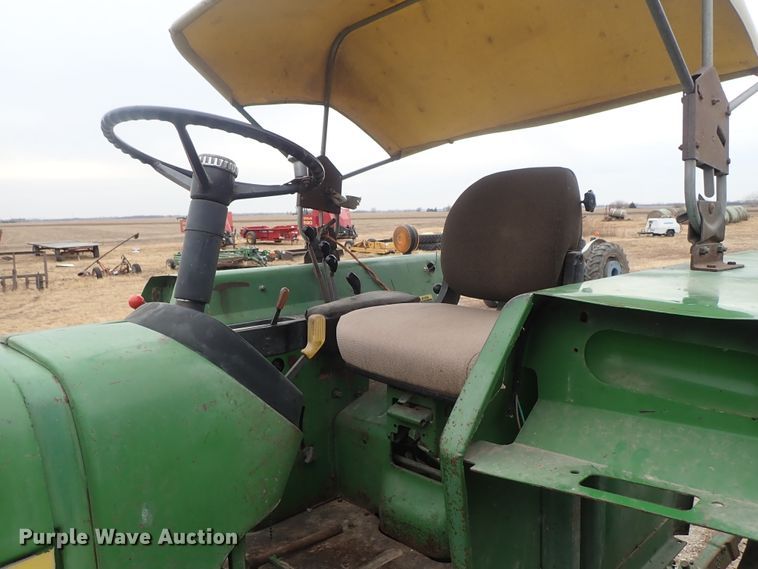 image for item DB7513 John Deere 4240 tractor