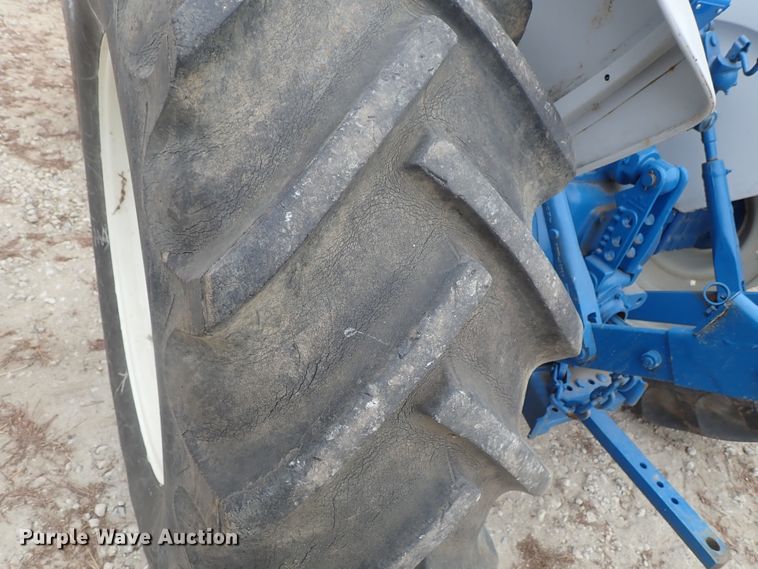 image for item DB7514 Ford 5000 tractor