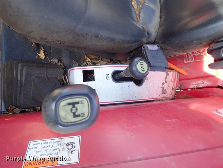 image for item DB7539 2006 Mahindra 3510 MFWD tractor