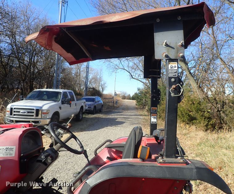 image for item DB7539 2006 Mahindra 3510 MFWD tractor