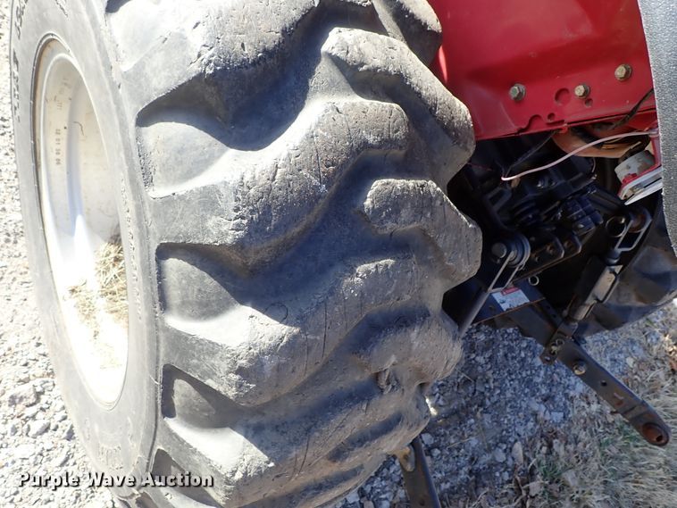 image for item DB7539 2006 Mahindra 3510 MFWD tractor