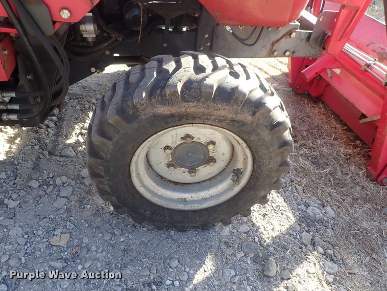 image for item DB7539 2006 Mahindra 3510 MFWD tractor