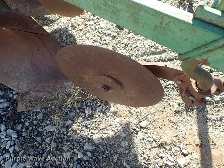 image for item DC3442 John Deere F135A five bottom plow