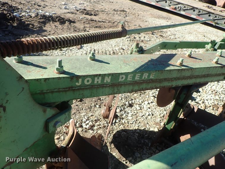 image for item DC3442 John Deere F135A five bottom plow