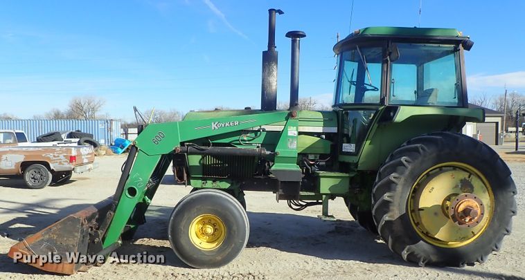 image for item DC3480 1975 John Deere 4630 tractor