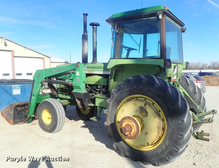 image for item DC3480 1975 John Deere 4630 tractor