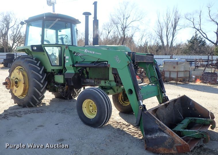 image for item DC3480 1975 John Deere 4630 tractor