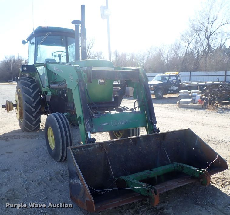 image for item DC3480 1975 John Deere 4630 tractor