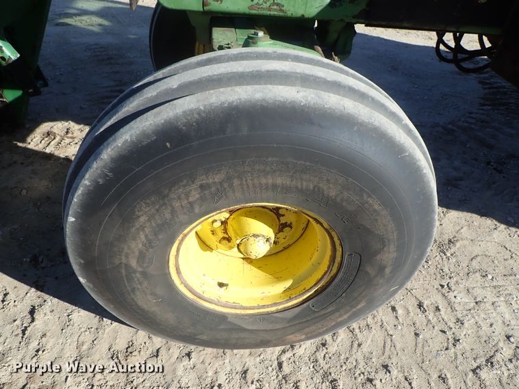 image for item DC3480 1975 John Deere 4630 tractor