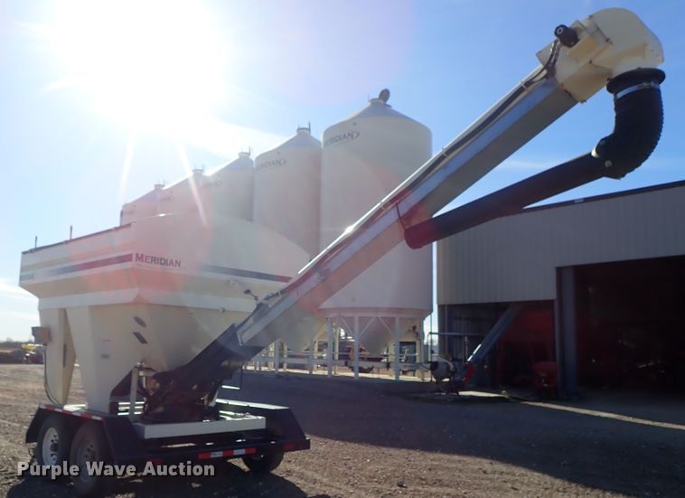 image for item DC3484 Meridian Seed Express seed tender trailer