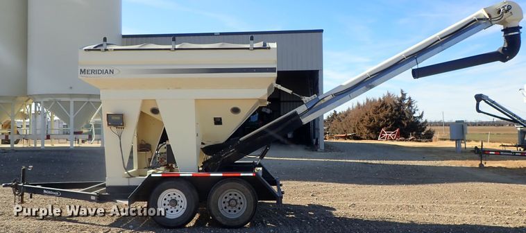 image for item DC3484 Meridian Seed Express seed tender trailer