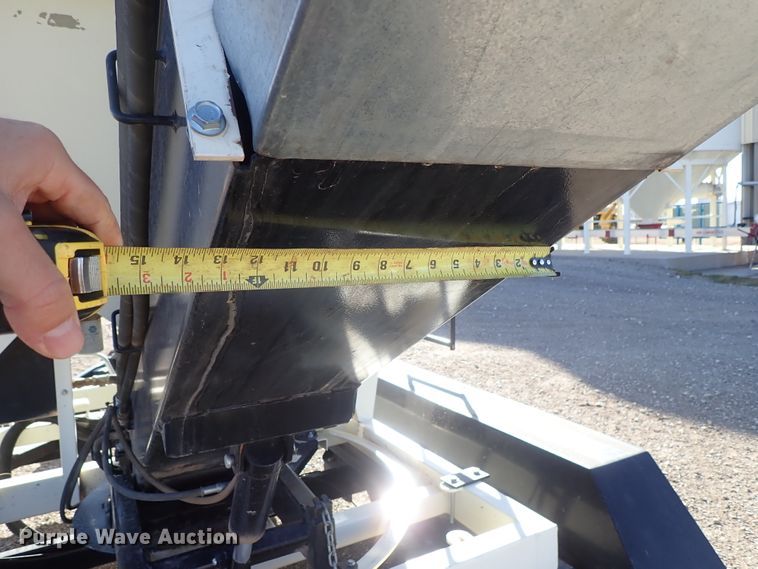 image for item DC3484 Meridian Seed Express seed tender trailer