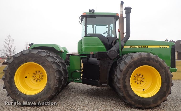 image for item DC3487 1998 John Deere 9400 4WD tractor