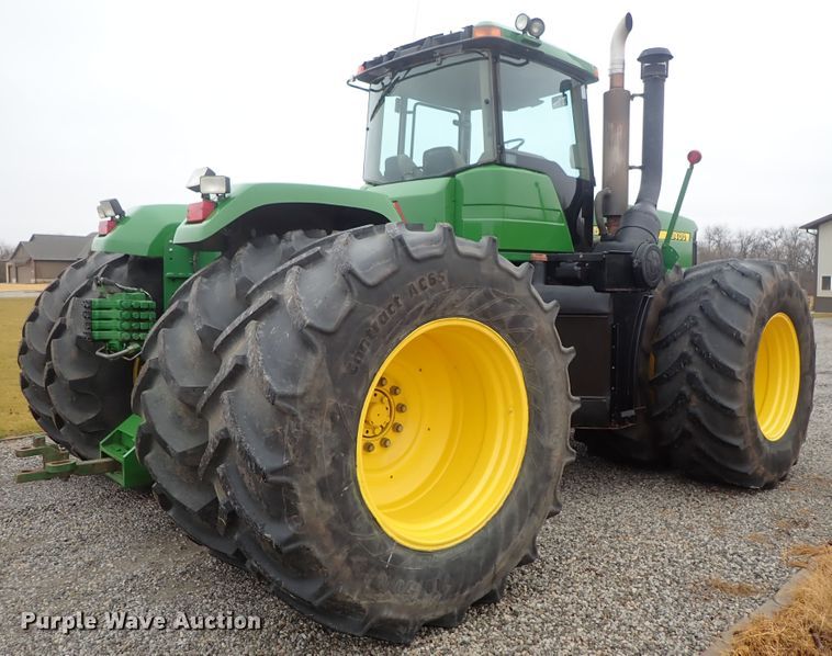 image for item DC3487 1998 John Deere 9400 4WD tractor